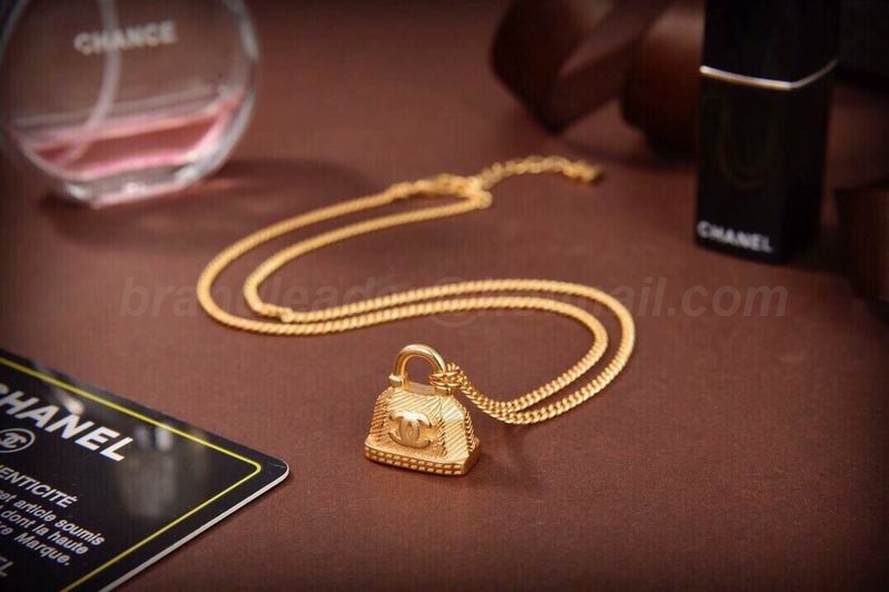 Chanel Necklaces 189